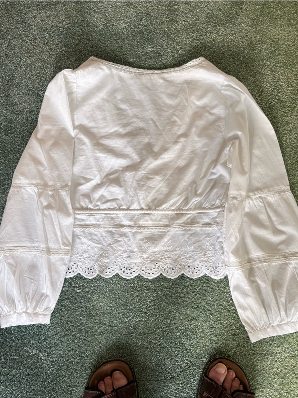 Abercrombie & Fitch White Eyelet Tie-Front Blouse - Picture 3 of 4